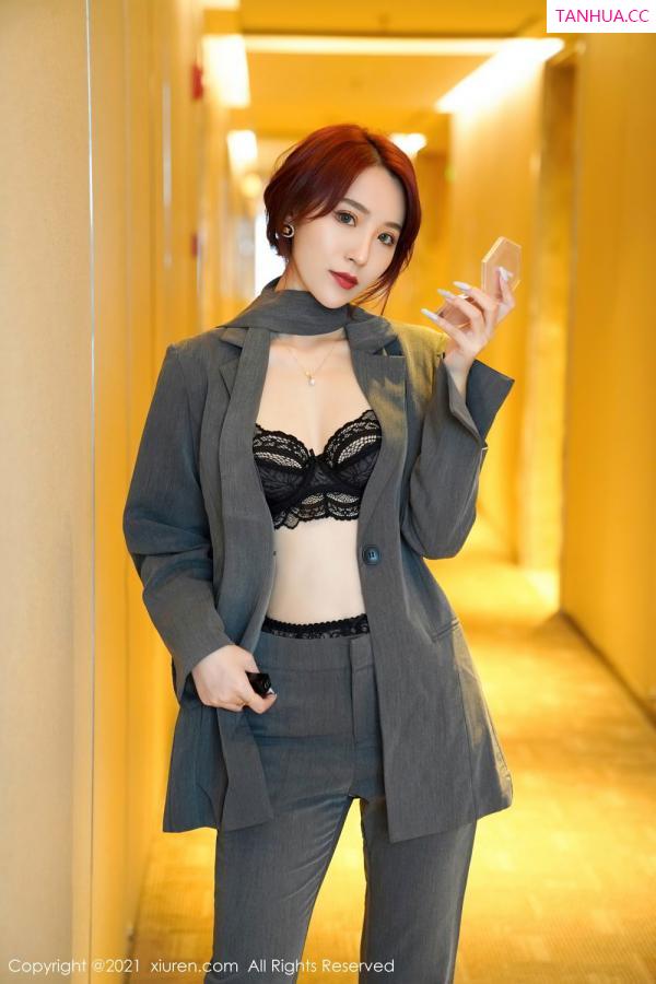 周慕汐  [XiuRen]高清写真图 2021.04.30 VOL.3368 周慕汐baby第2张图片